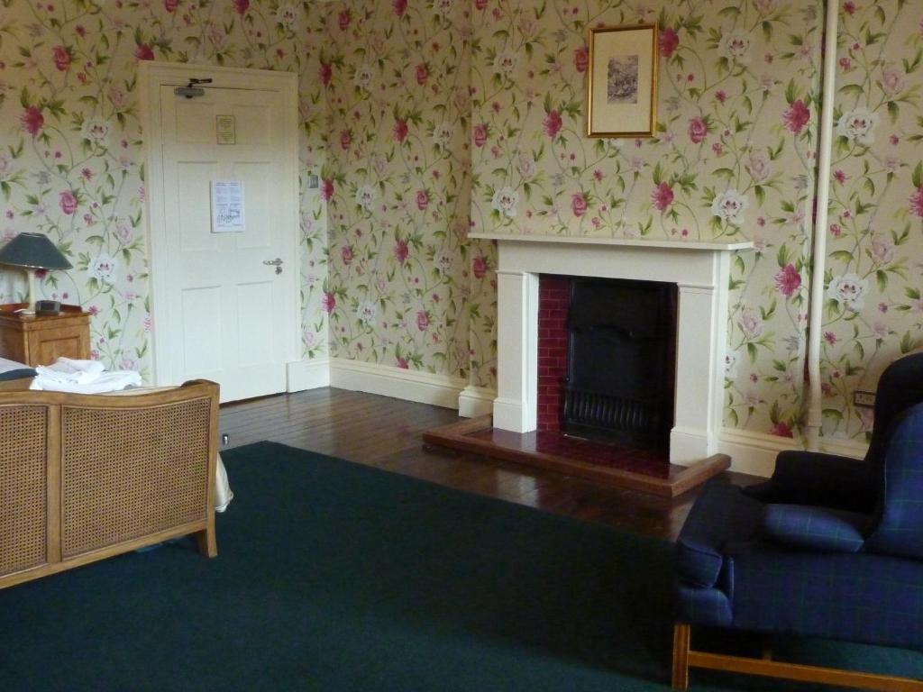 Gregynog Hall Hostal Tregynon Habitación foto